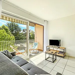 T2 Avec Balcon Aménagé Proche Centre Annecy
